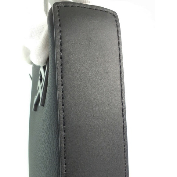 Louis Vuitton Aerogram Pochette iPad Clutch Bag - Picture 4 of 9